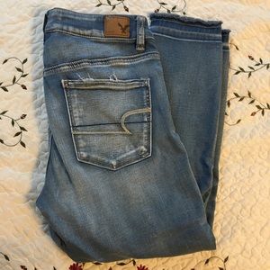 American Eagle Torn Hi Rise Jeggings Jeans